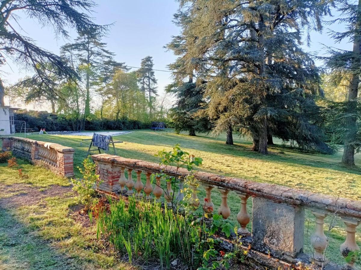 Le Jardin Des Cedres Hotel Lavaur  Bagian luar foto