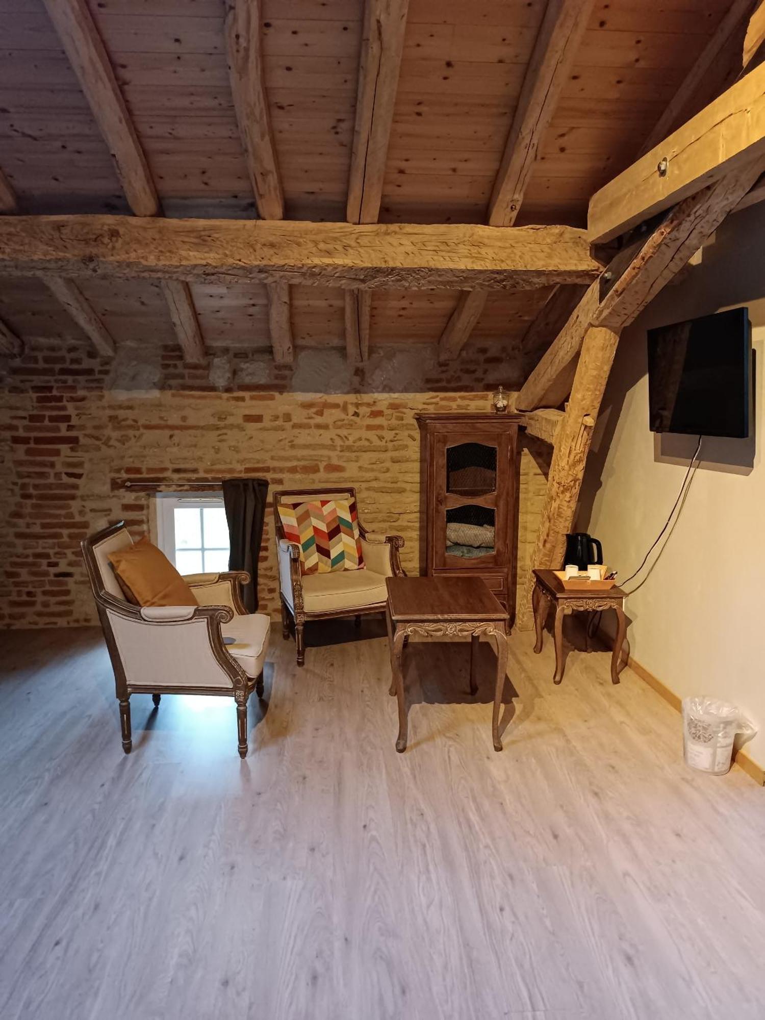 Le Jardin Des Cedres Hotel Lavaur  Ruang foto