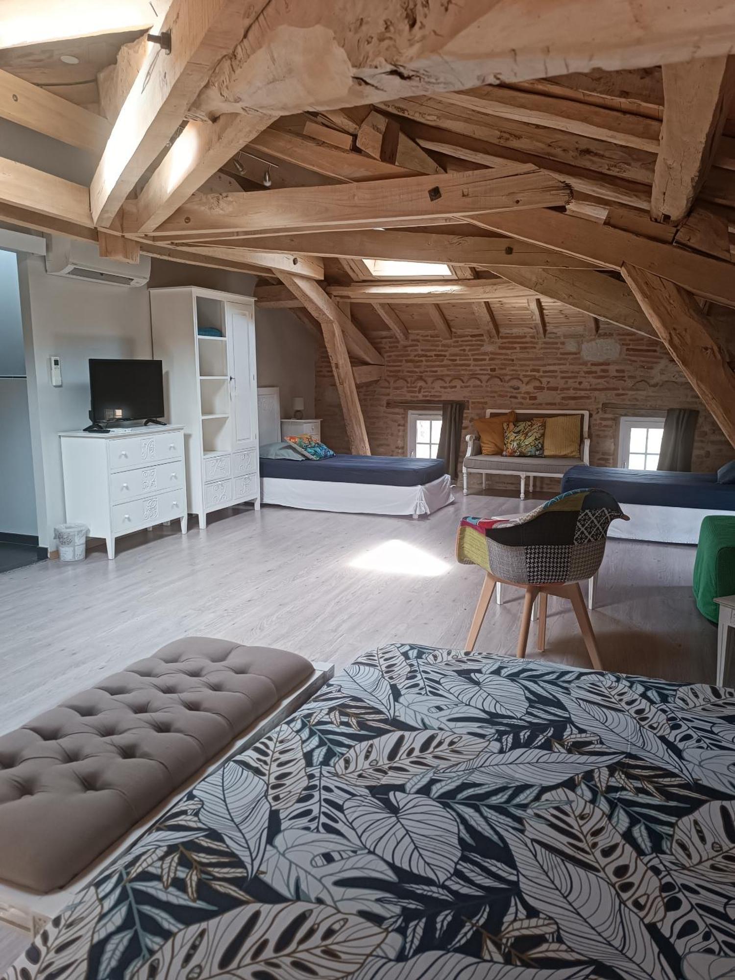 Le Jardin Des Cedres Hotel Lavaur  Ruang foto