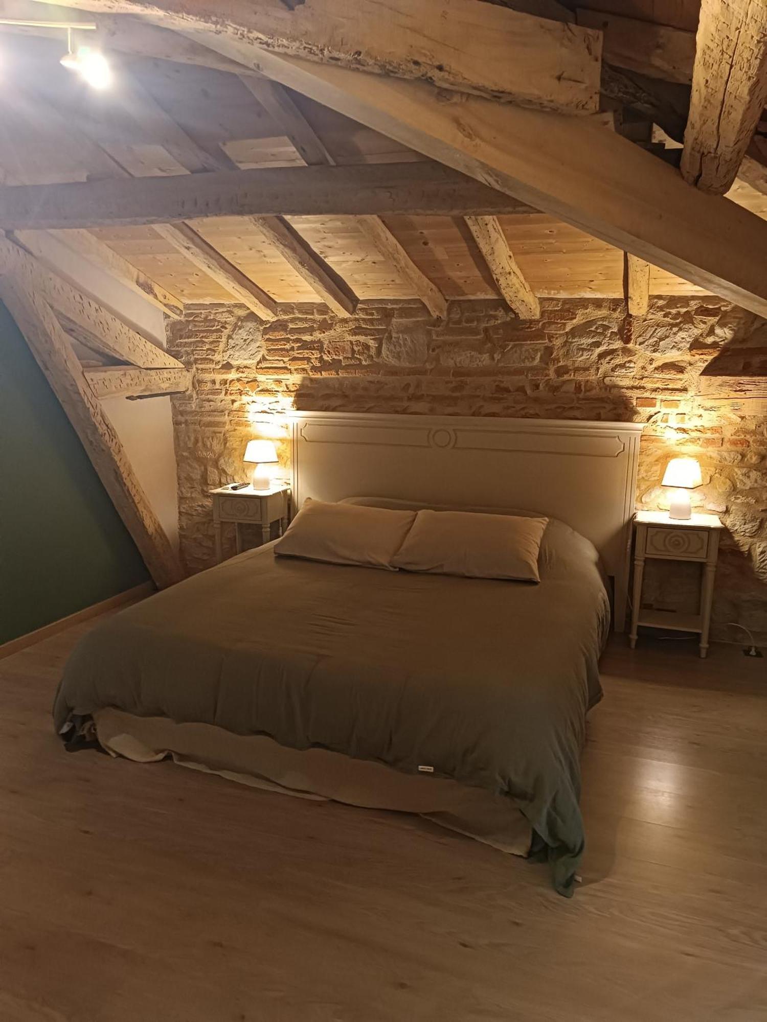 Le Jardin Des Cedres Hotel Lavaur  Ruang foto