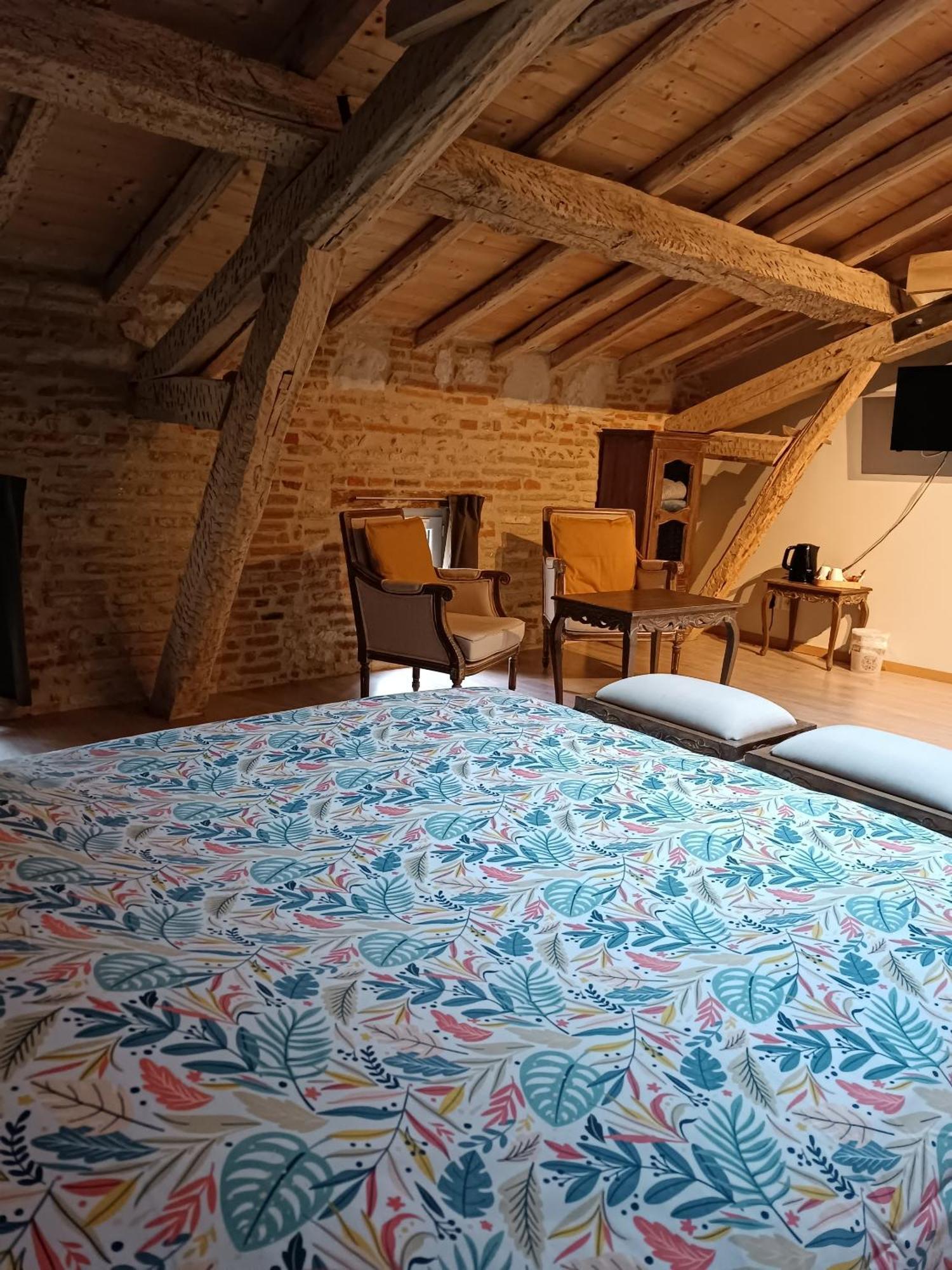 Le Jardin Des Cedres Hotel Lavaur  Ruang foto