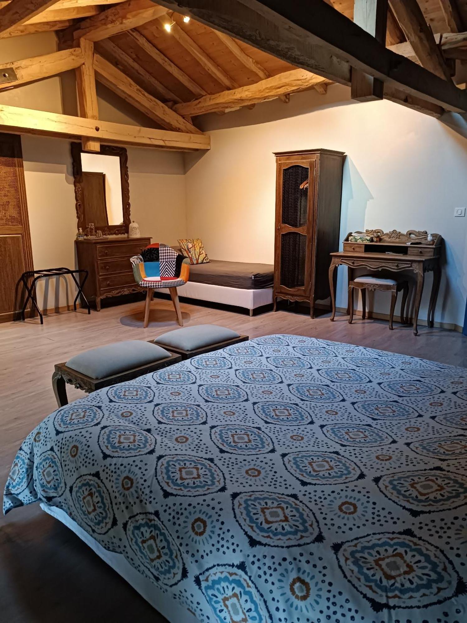 Le Jardin Des Cedres Hotel Lavaur  Ruang foto