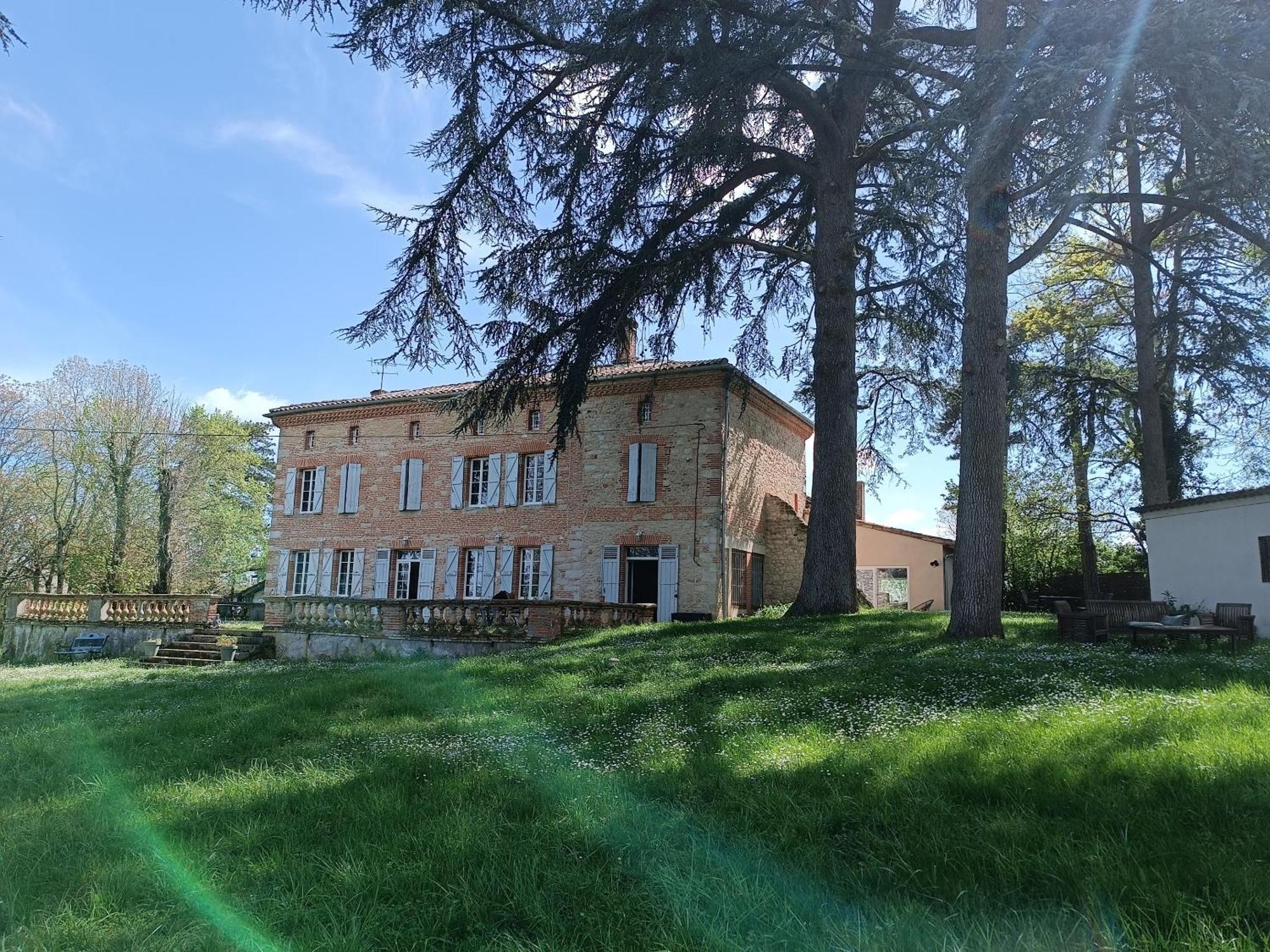 Le Jardin Des Cedres Hotel Lavaur  Bagian luar foto
