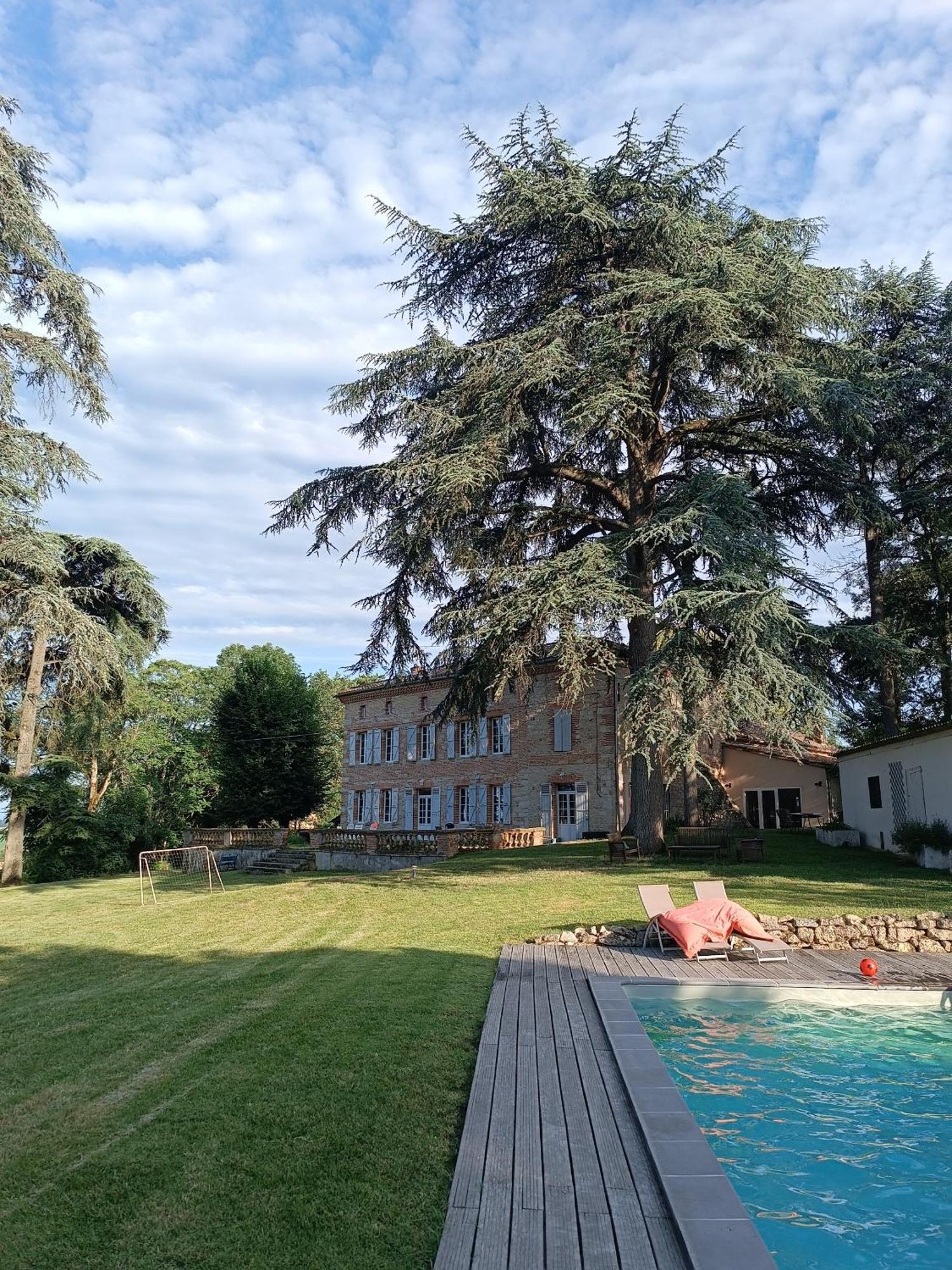 Le Jardin Des Cedres Hotel Lavaur  Bagian luar foto